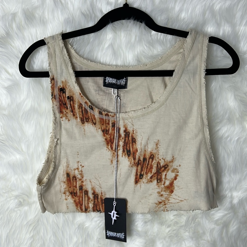 NWT Dollskill Darkerwavs Fader Rust Pin Crop Tee Large
